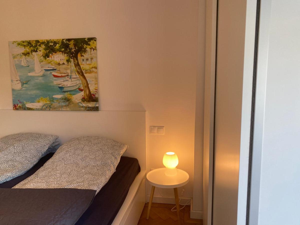 Blue Port Apartment In Ujlipotvaros With Free Parking Budapest Exterior photo