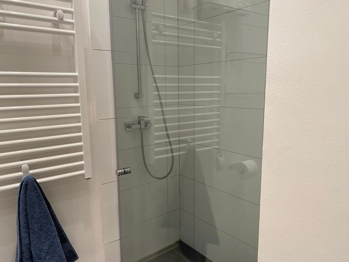Blue Port Apartment In Ujlipotvaros With Free Parking Budapest Exterior photo